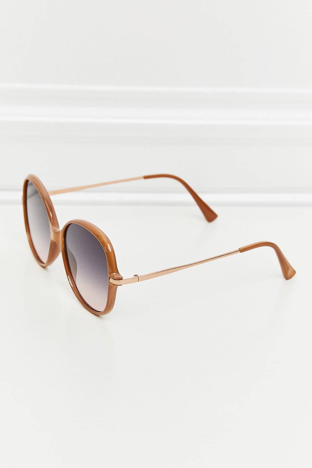 Metal-Plastic Hybrid Full Rim Sunglasses - Sosea Swimwear
