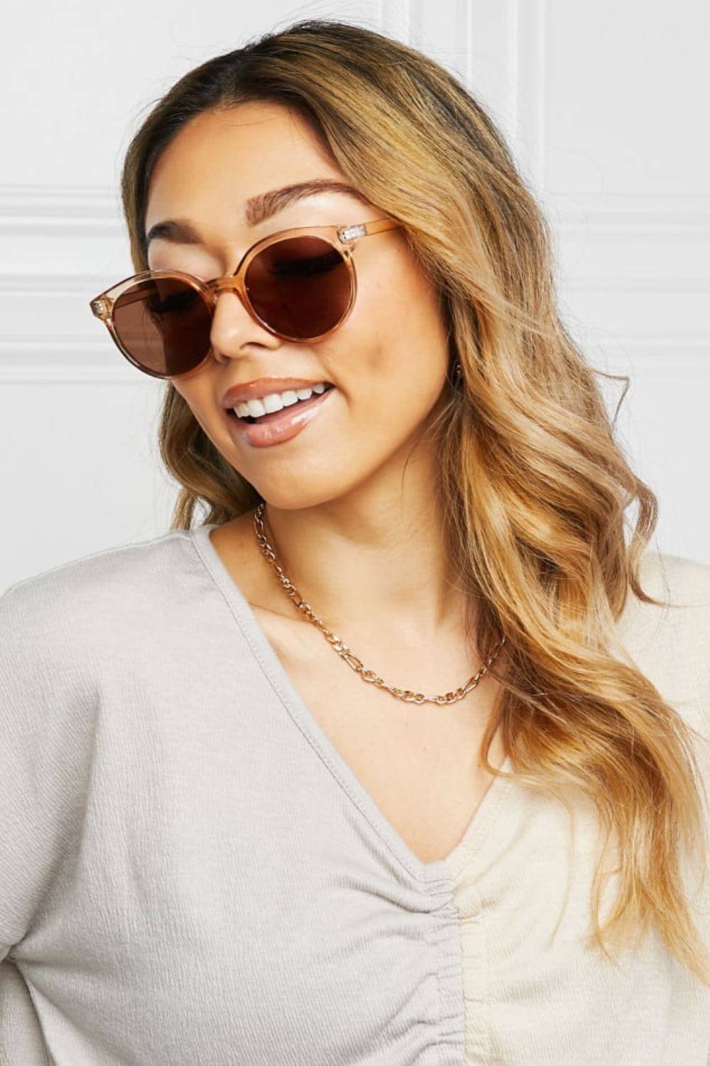 Round Full Rim Polycarbonate Frame Sunglasses - Sosea Swimwear