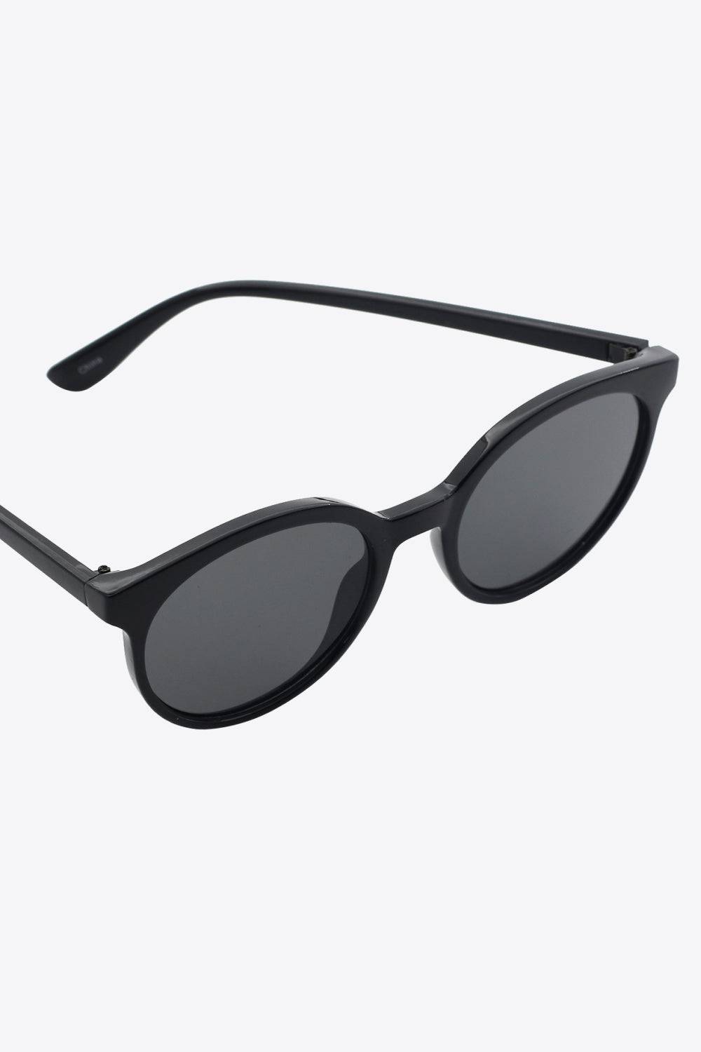 Round Full Rim Polycarbonate Frame Sunglasses - Sosea Swimwear