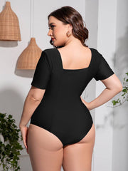 Plus Size Scoop Neck Short Sleeve One-Piece Swimsuit - Sosea Swimwear