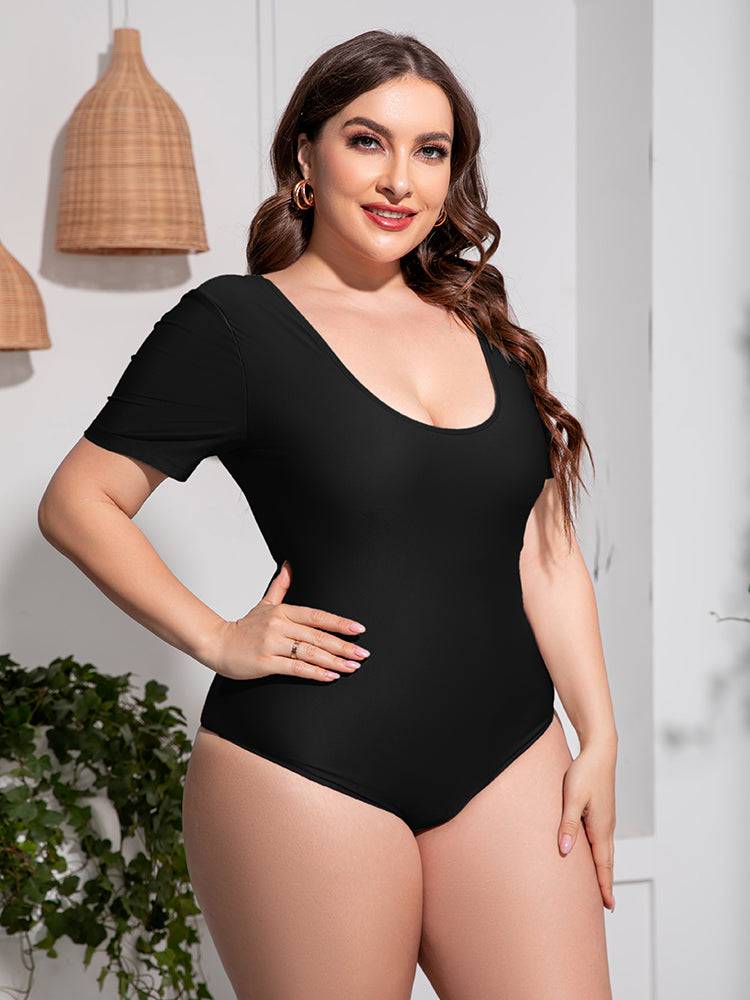 Plus Size Scoop Neck Short Sleeve One-Piece Swimsuit - Sosea Swimwear