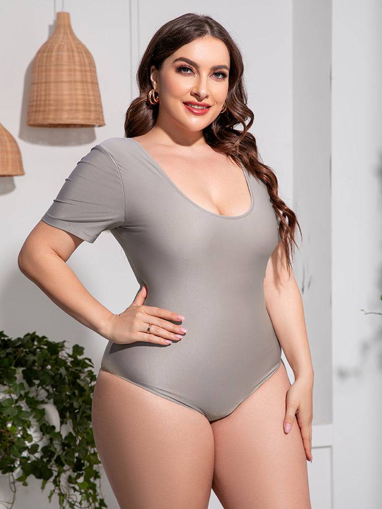 Plus Size Scoop Neck Short Sleeve One-Piece Swimsuit - Sosea Swimwear