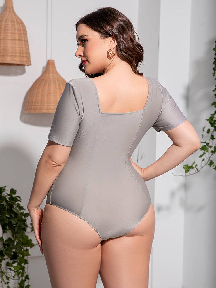 Plus Size Scoop Neck Short Sleeve One-Piece Swimsuit - Sosea Swimwear